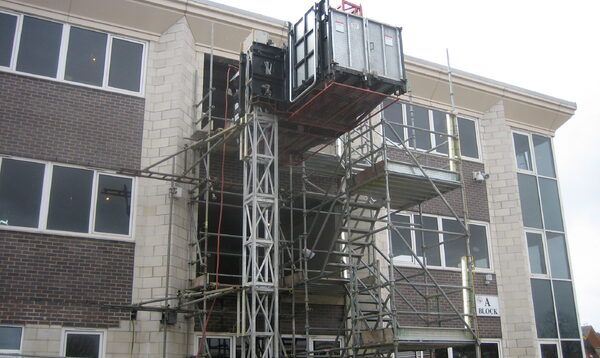 scaffolding contractor